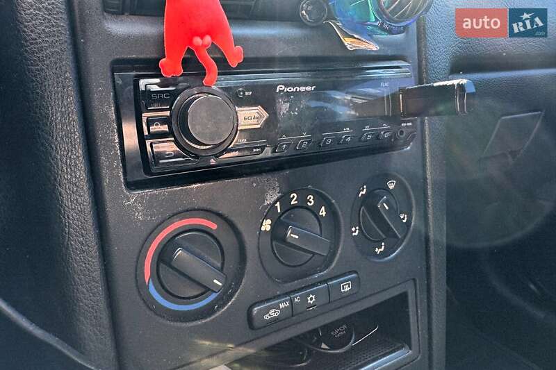 Седан Opel Astra 2007 в Києві