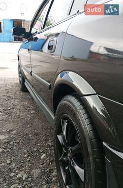 Седан Opel Astra 2008 в 