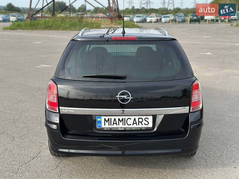 Универсал Opel Astra 2009 в Харькове