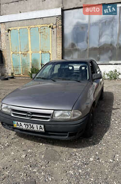 Хетчбек Opel Astra 1993 в Києві