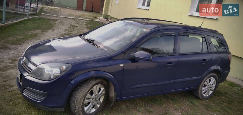 Универсал Opel Astra 2005 в 