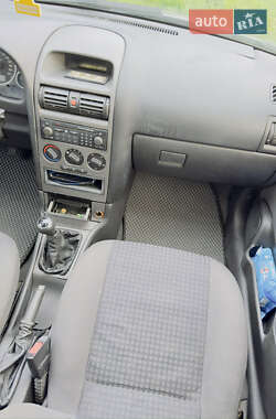 Универсал Opel Astra 2004 в 