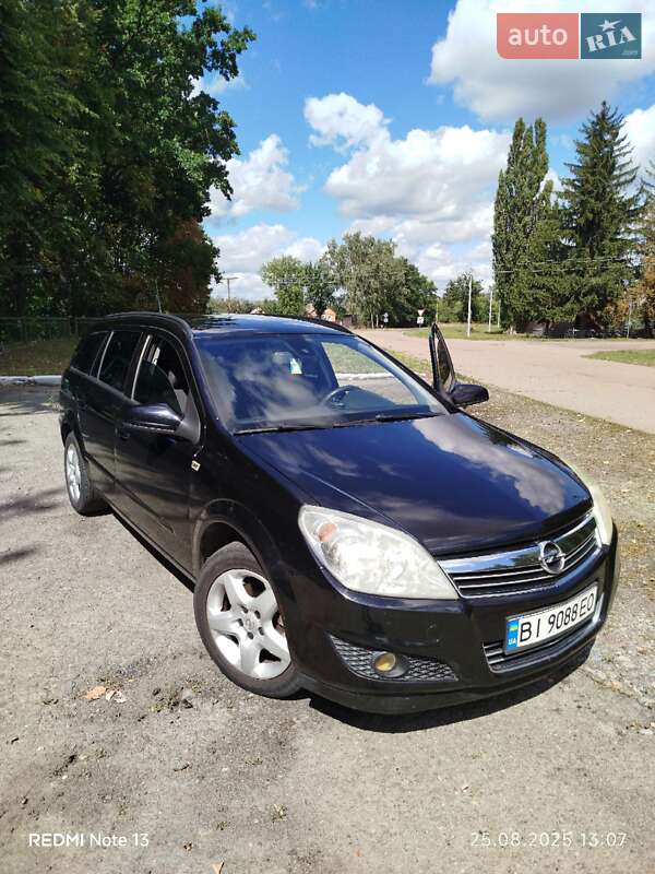 Універсал Opel Astra 2007 в Миргороді