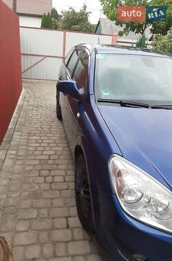 Универсал Opel Astra 2010 в 