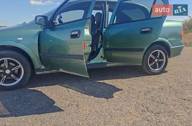 Седан Opel Astra 2007 в 