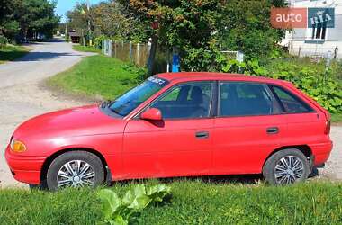 Хэтчбек Opel Astra 1996 в 