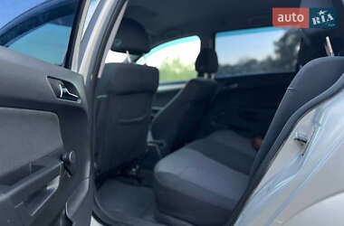 Универсал Opel Astra 2007 в 