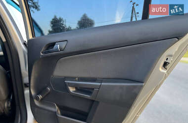 Универсал Opel Astra 2007 в 