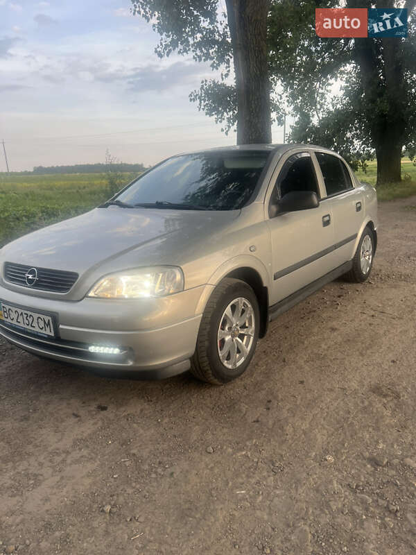 Седан Opel Astra 2008 в Львове фото 7 Седан Opel Astra 2008 в Львове