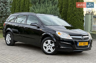 Универсал Opel Astra 2009 в 