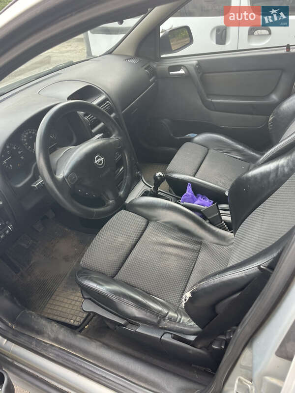 Седан Opel Astra 2007 в Сумах