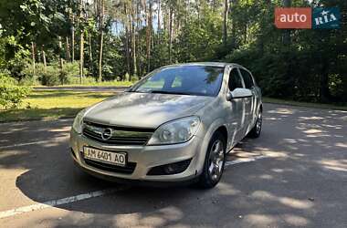 Хетчбек Opel Astra 2007 в Житомирі