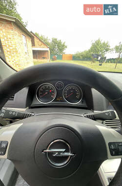 Универсал Opel Astra 2008 в 