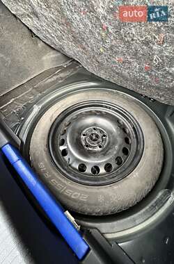 Хэтчбек Opel Astra 2012 в 