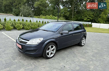 Opel Astra 2008