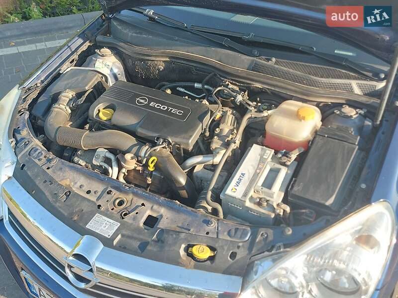 Универсал Opel Astra 2009 в Долине