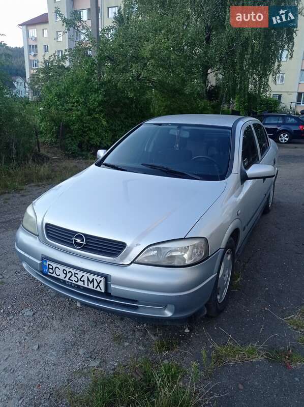Седан Opel Astra 1999 в Сколе
