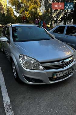 Універсал Opel Astra 2008 в Хмельницькому