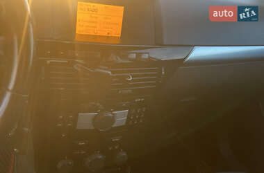Универсал Opel Astra 2009 в 