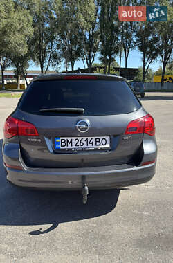 Универсал Opel Astra 2011 в 