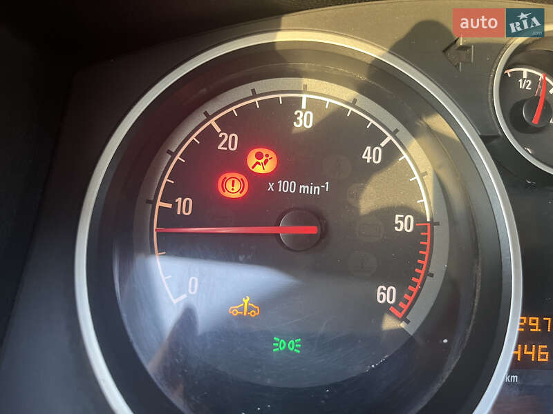 Універсал Opel Astra 2007 в Дніпрі