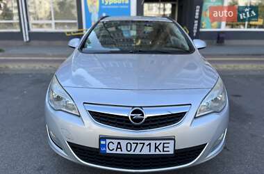 Opel Astra 2012 Opel Astra 2012