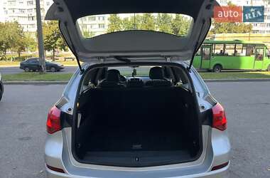 Универсал Opel Astra 2012 в 