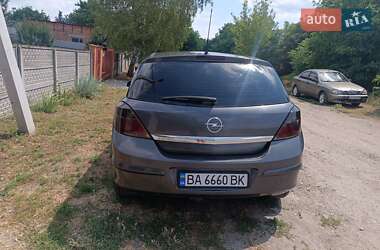 Хэтчбек Opel Astra 2009 в 