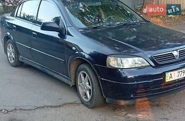 Седан Opel Astra 2006 в Первомайске