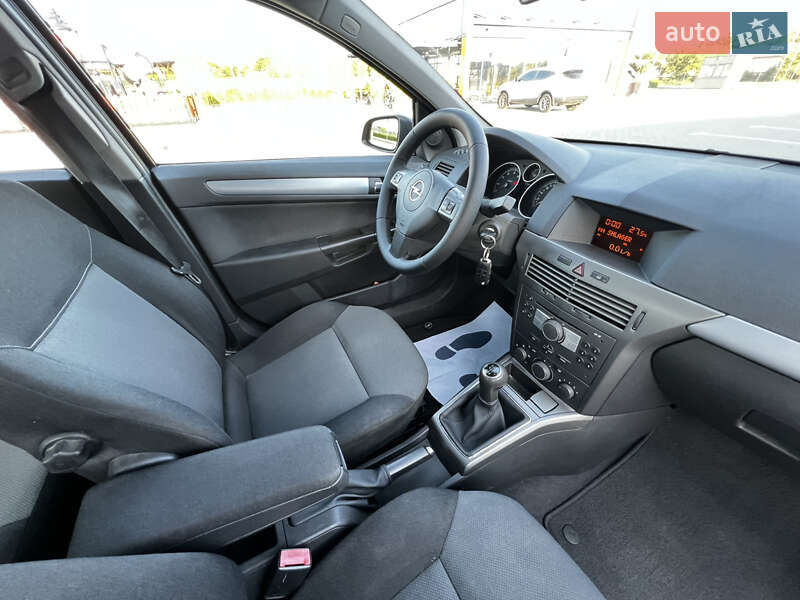 Універсал Opel Astra 2005 в Вінниці