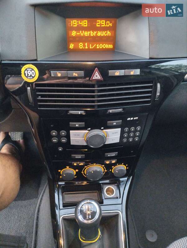 Универсал Opel Astra 2010 в Белой Церкви
