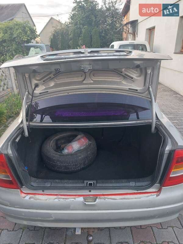 Седан Opel Astra 2006 в Жовкві фото 14 Седан Opel Astra 2006 в Жовкві