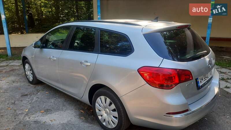 Универсал Opel Astra 2015 в Житомире фото 14 Универсал Opel Astra 2015 в Житомире