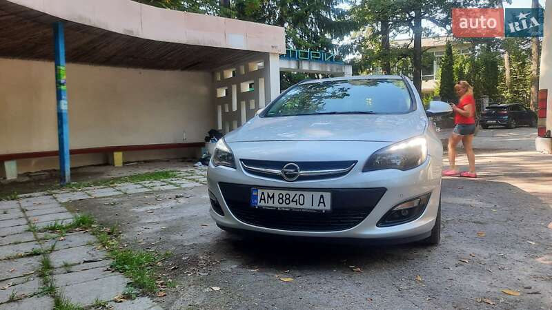 Универсал Opel Astra 2015 в Житомире фото 21 Универсал Opel Astra 2015 в Житомире