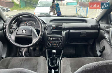 Седан Opel Astra 1993 в 