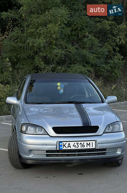 Хэтчбек Opel Astra 2002 в Киеве