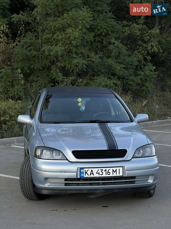 Opel Astra 2002