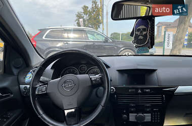 Универсал Opel Astra 2009 в 