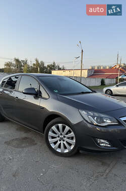 Opel Astra 2010 Opel Astra 2010