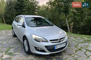 Opel Astra 2013
