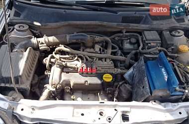 Седан Opel Astra 2006 в 