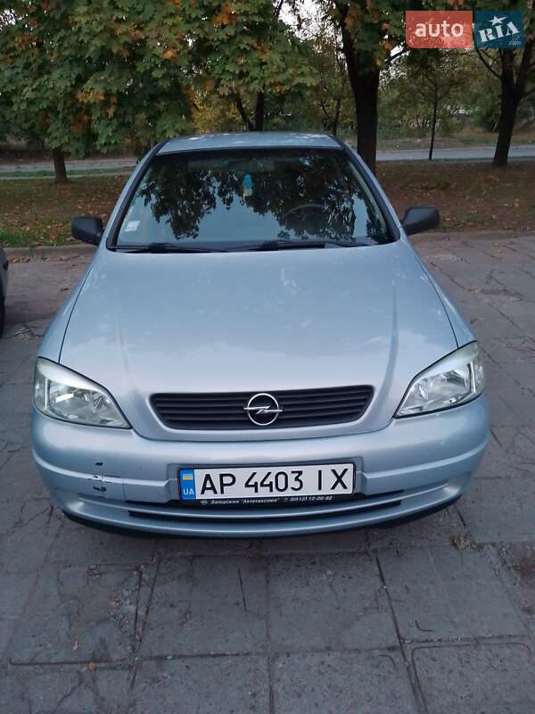 Opel Astra 2004