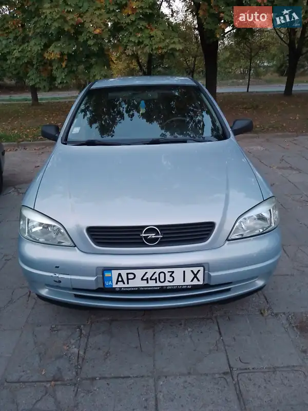 Opel Astra 2004