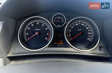Универсал Opel Astra 2009 в 