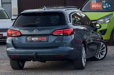 Универсал Opel Astra 2017 в 