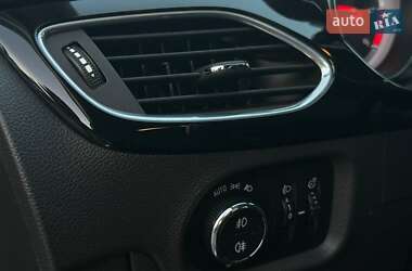 Универсал Opel Astra 2017 в 