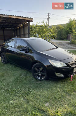 Opel Astra 2010