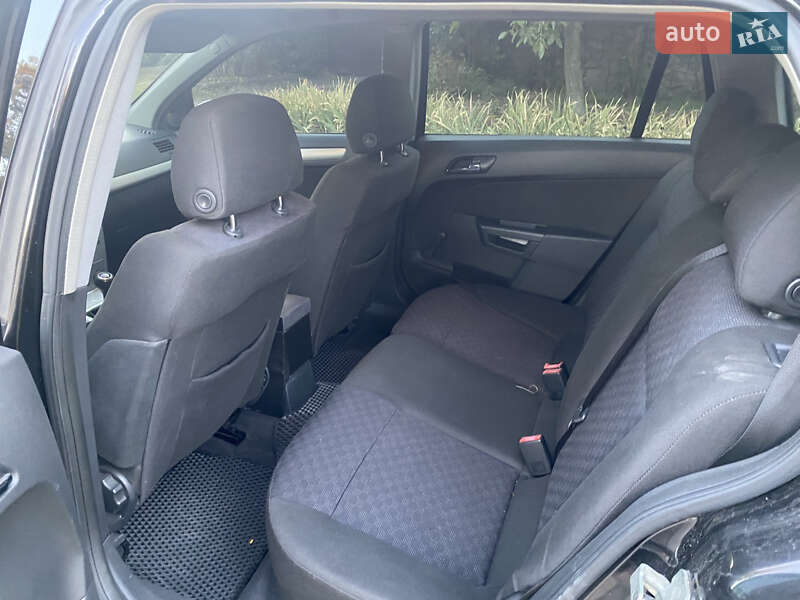 Универсал Opel Astra 2004 в Запорожье