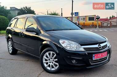 Универсал Opel Astra 2009 в Белой Церкви
