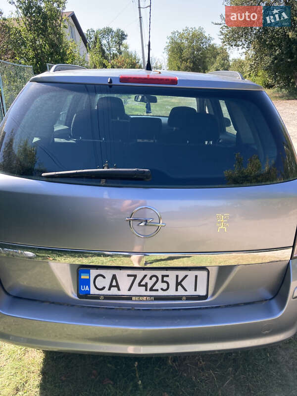 Opel Astra 2008